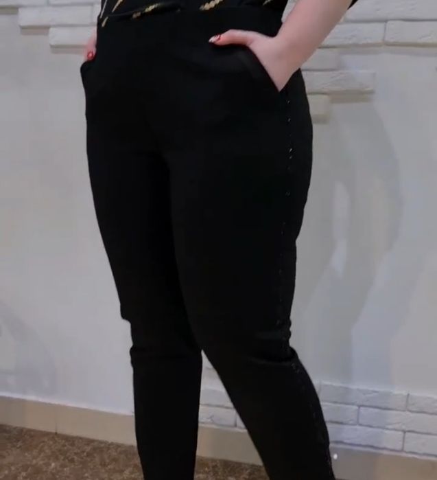 Брюки плотные новые больших размеров
