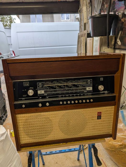 Радио грамофон Ригонда