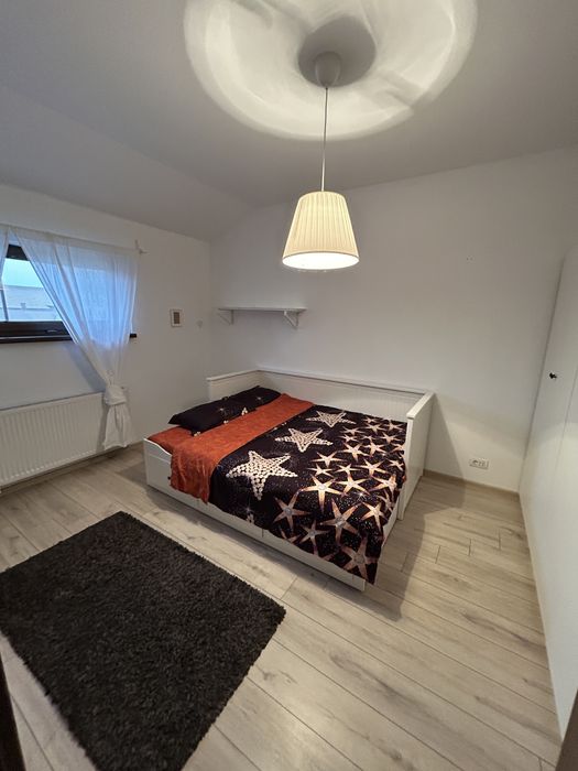 Casa cu 2 apartamente inchiriat regim hotelier