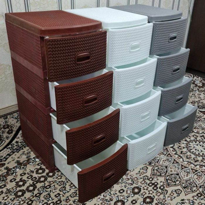 Комод пластиковый (По сниженной цене)