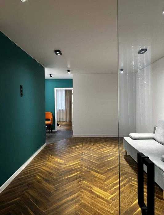 Новомосковская, Дархан, Старт стадион, 3/4/5   70м2