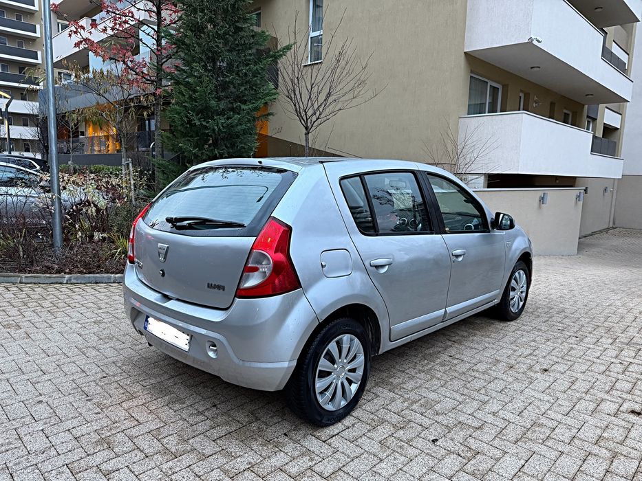 Dacia Sandero 1.4 benzina /79.000 km / Unic proprietar !