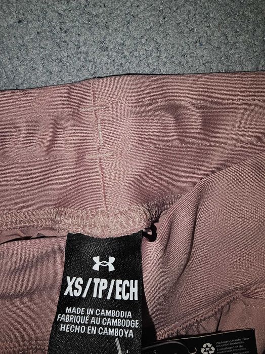 Дамски екип Under Armour