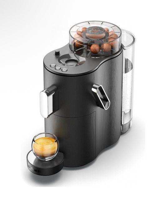 Чисто нова кафе машина