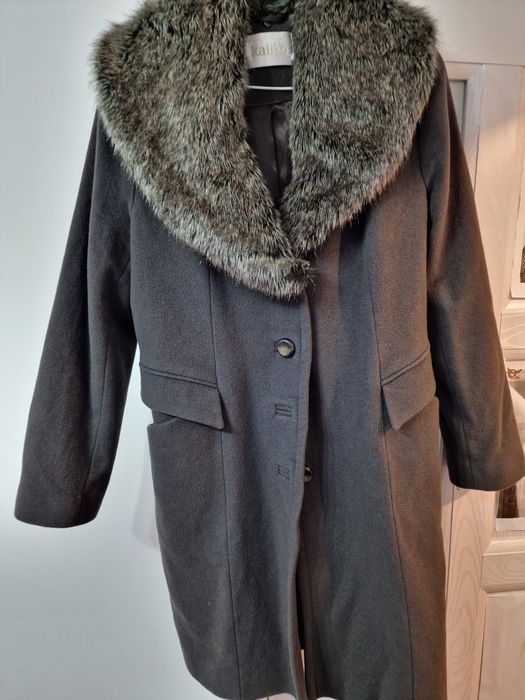 Palton elegant cu blanita