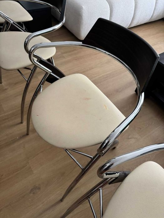 Vand masa ovala extensibila + 4 scaune