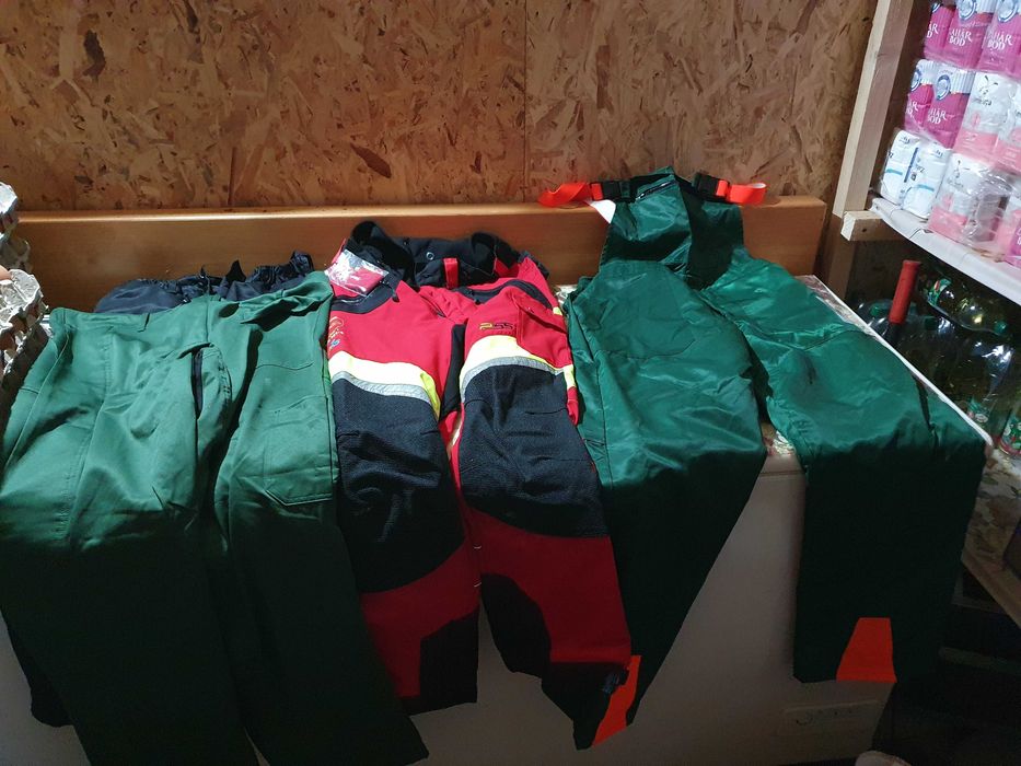 Pantaloni securitate motofierestrau