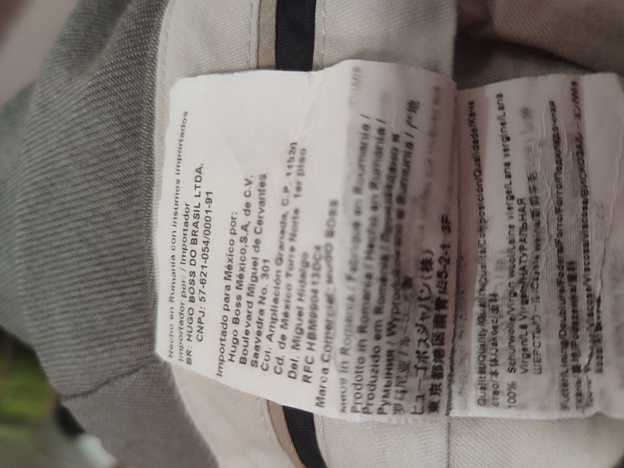 HugoBoss /Regular Fit 100%Virgin Wool