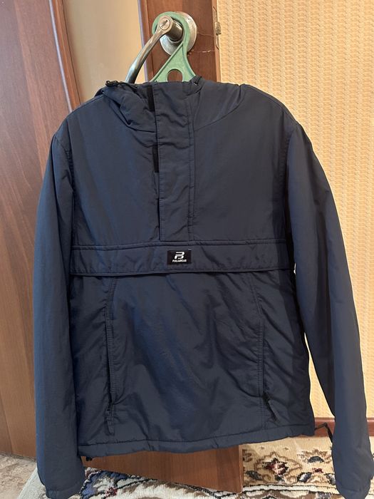 Продам куртку осень