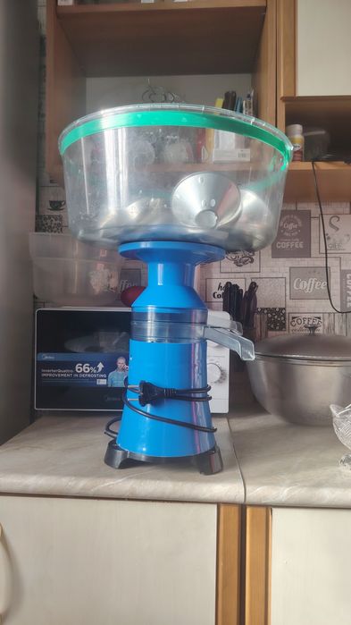 Продам сепаратор на 10 литров