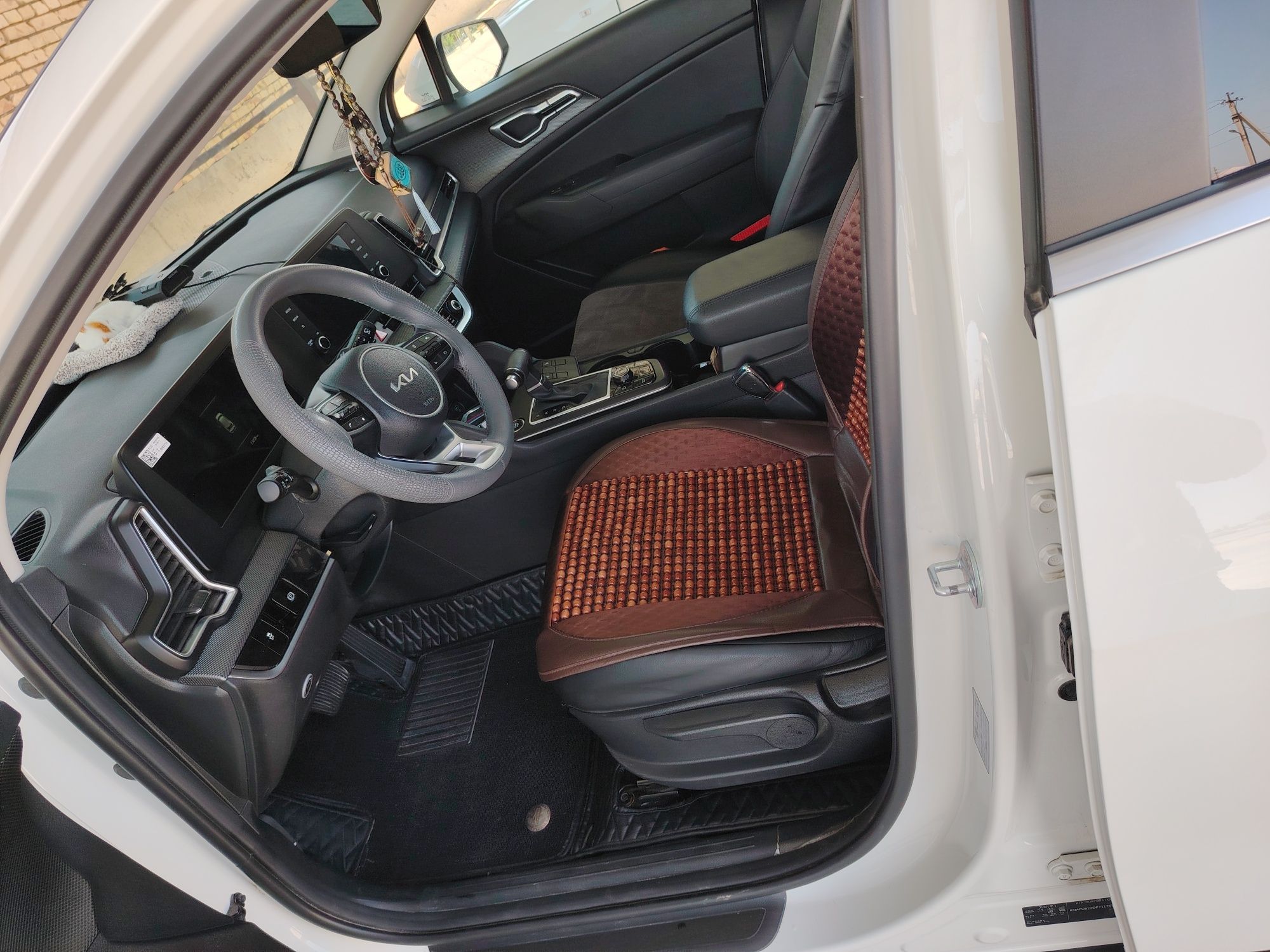 KIA SPORTAGE 4×4 panarama luk bar