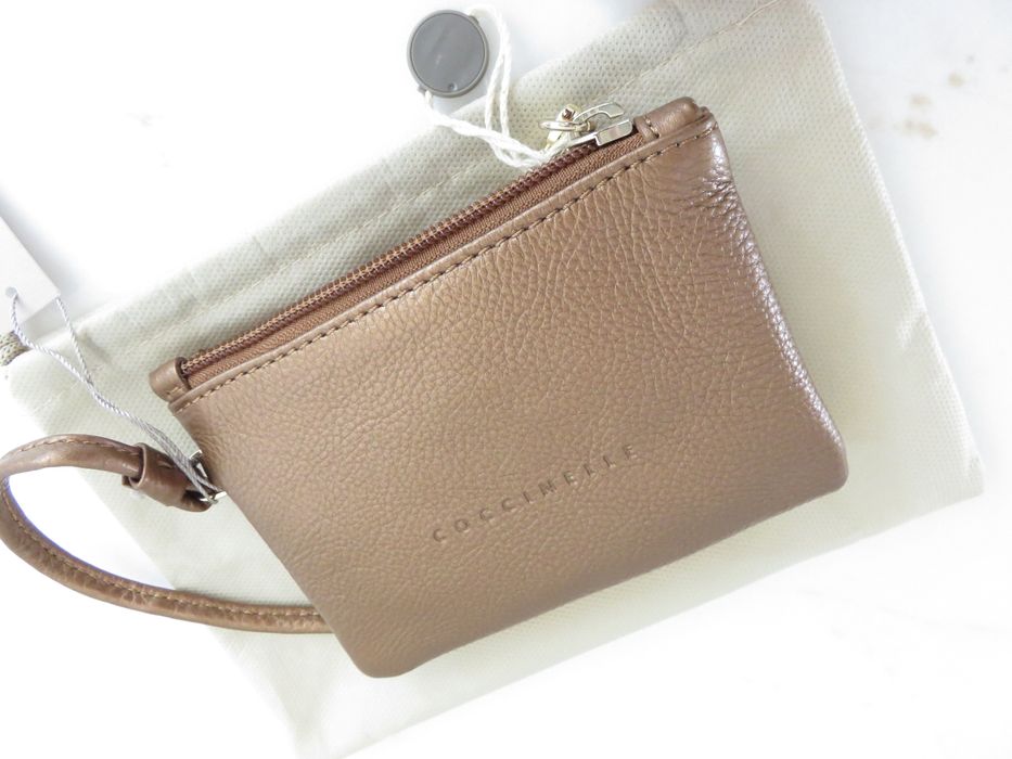 Портмоне/чантичка Coccinelle, нова