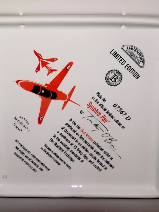 Антикварни порцеланови чинии плочки 3 бр. лимитирани колекционерски !