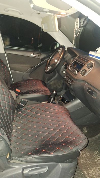 Vând Volkswagen Tiguan an 2012