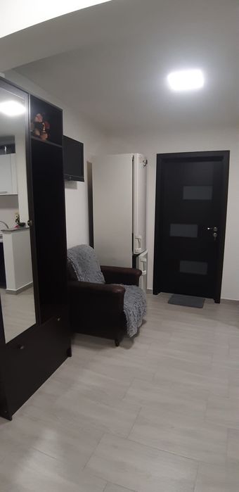 Apartamnet de inchiriat , zona Han