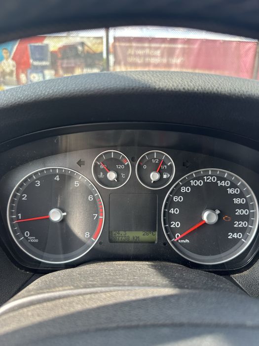 Ford Focus Ghia 1.6 benzina