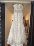 Vand rochie de mireasa