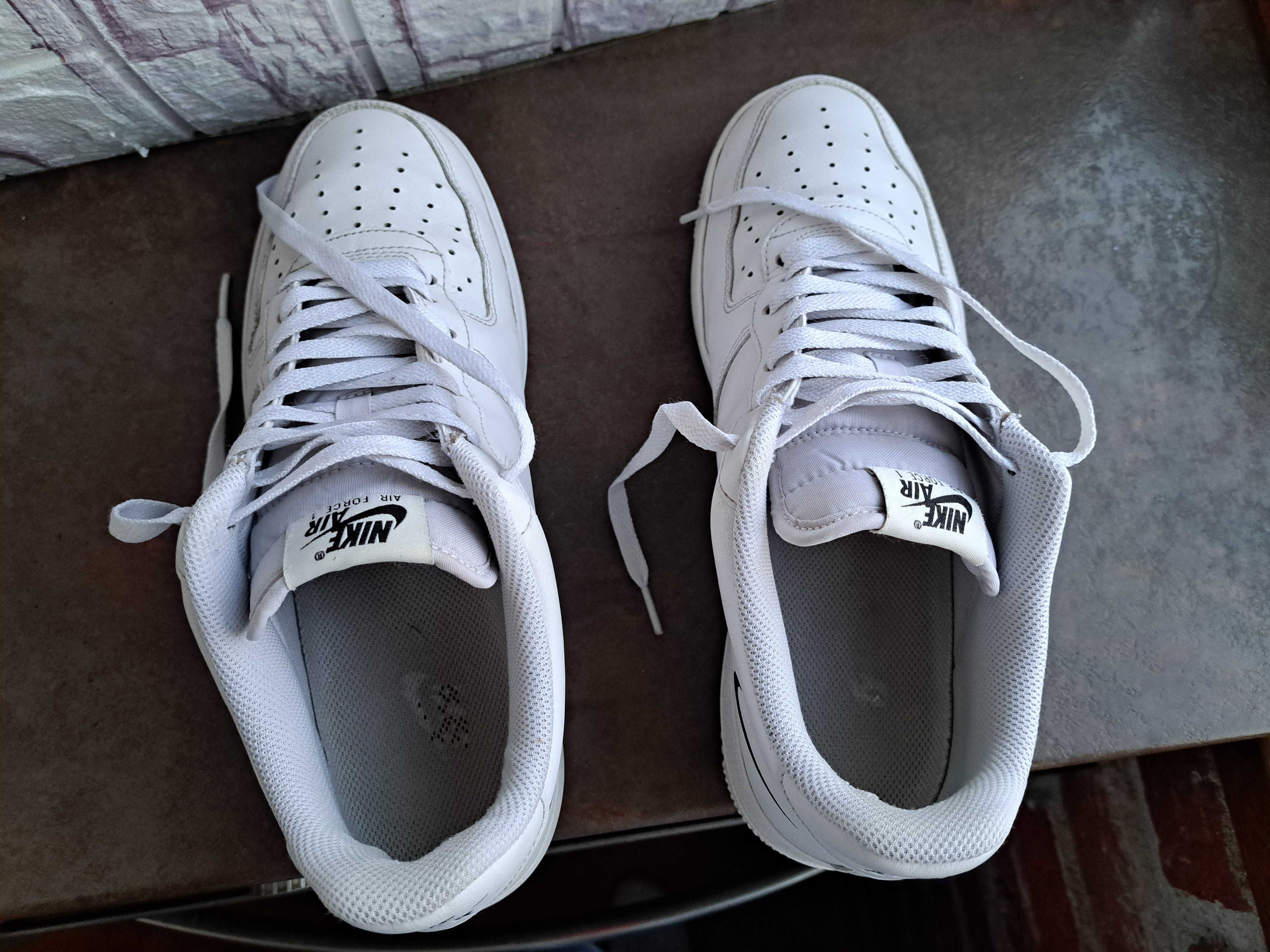 мъжки кецове,спортни обувки,маратонки,Nike Air Force,номер43