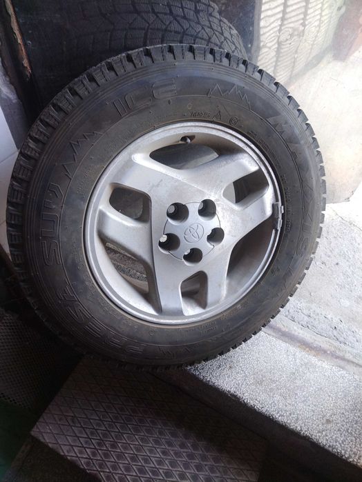 Лети джанти 16 цола Toyota rav4 +гуми 225 70 16