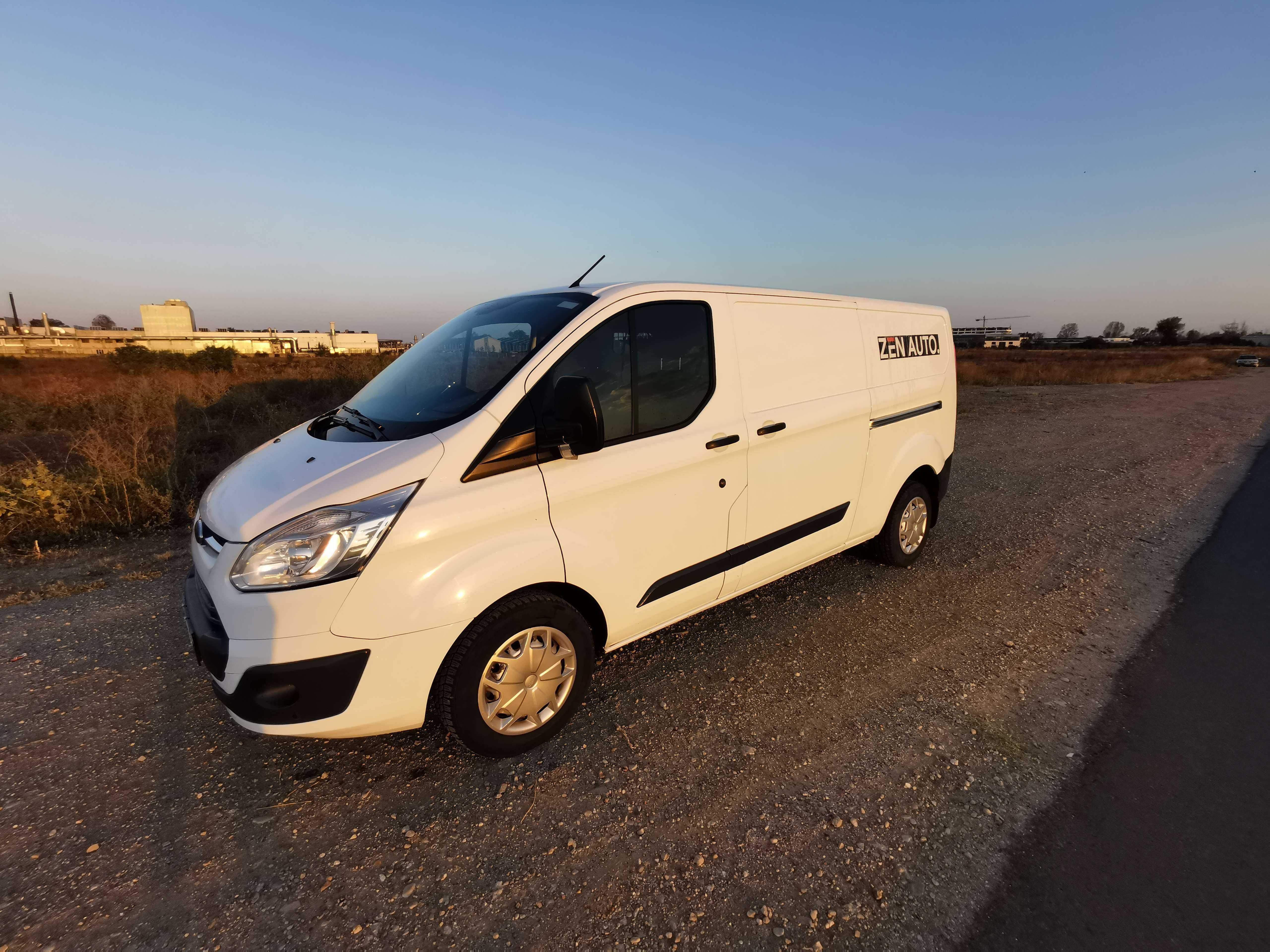 Ford Transit Custom L2H1 2.0 Eco Blue