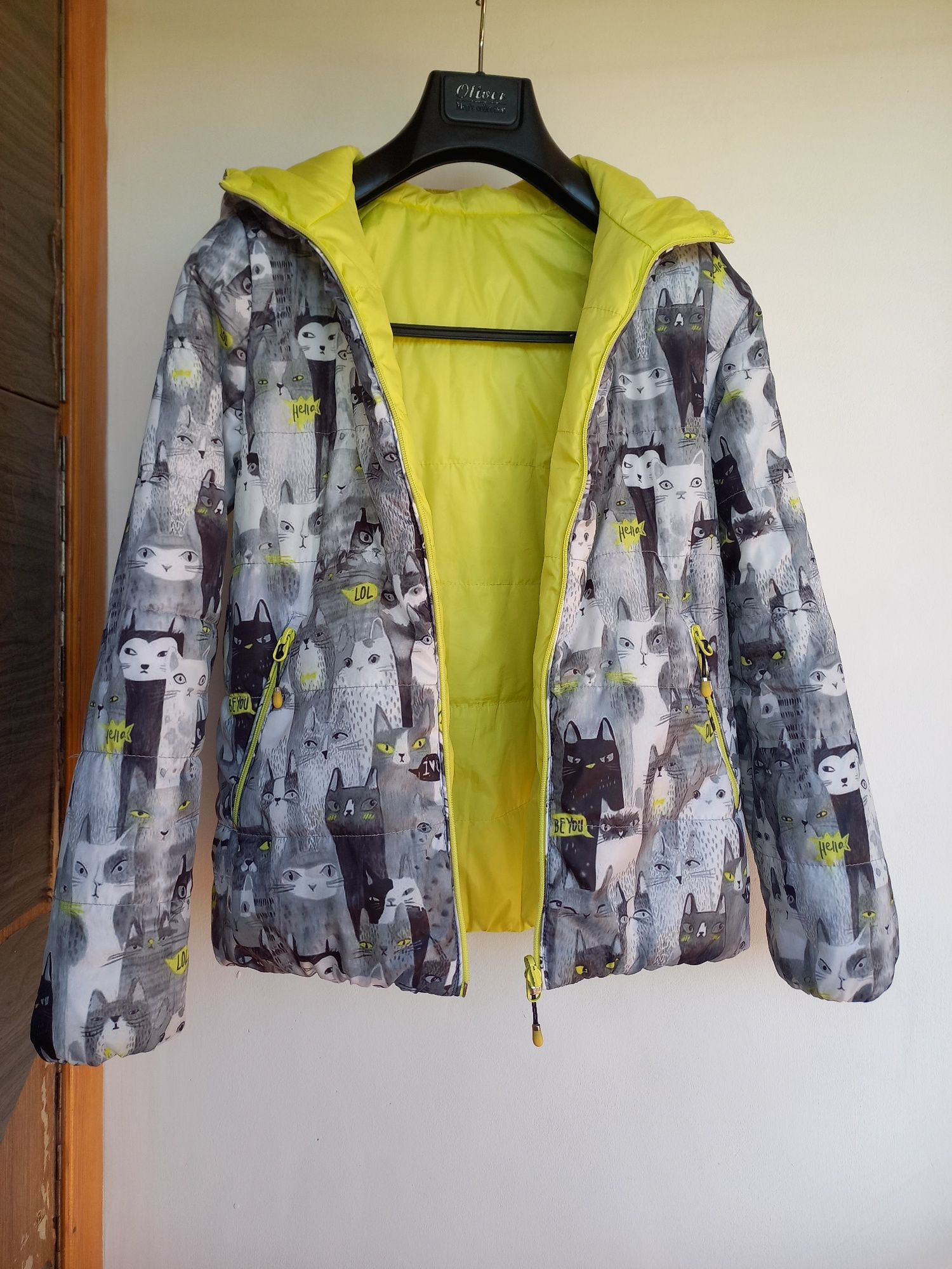 Куртка с капюшоном двустороняя для девочки Ostin,  на 10-12 лет