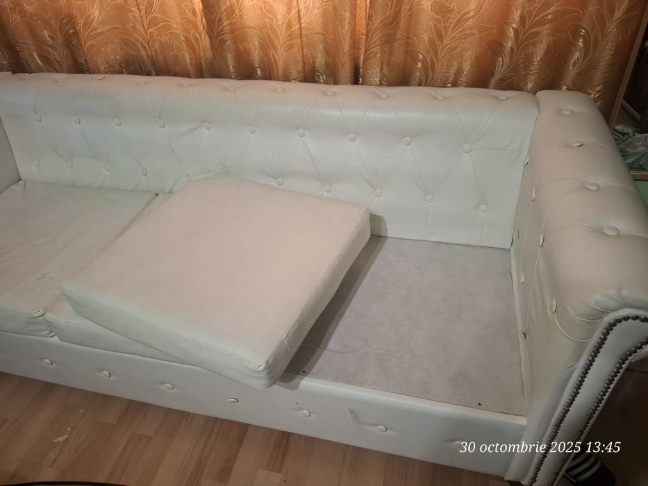 Vând Canapea Piele