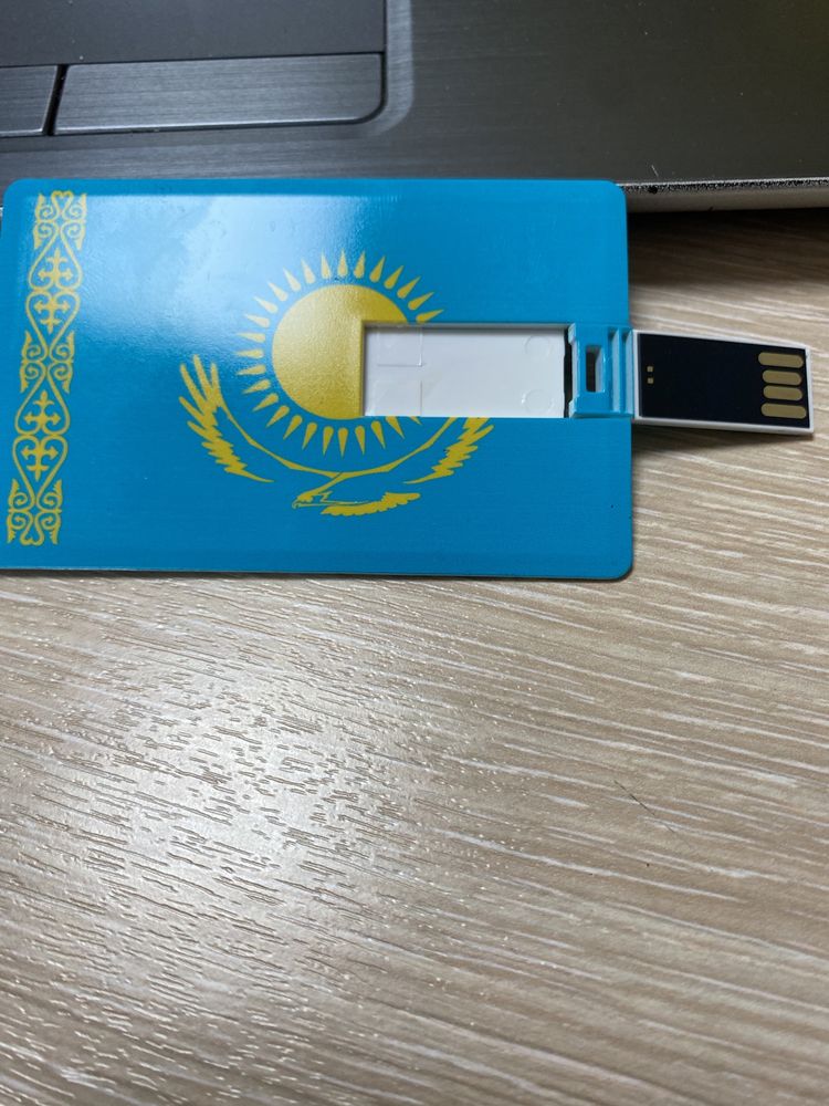 Флешку 16гб с казахстанским Гос символикой продам