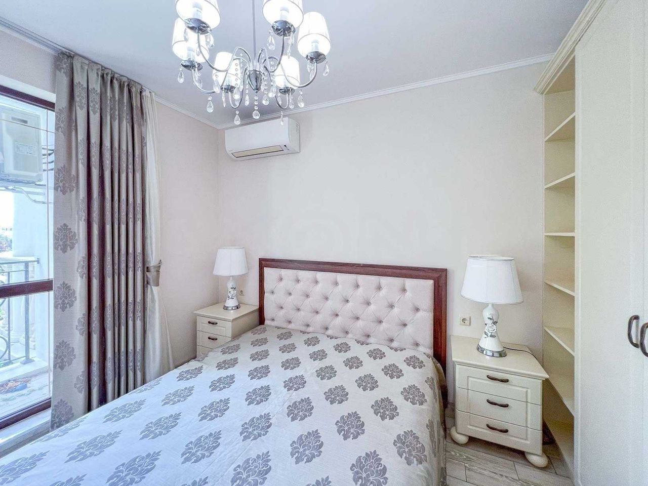 Продава се Тристаен апартамент в Несебър - 99 кв.м за 1768 €/кв.м - Снимка #8
