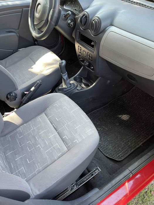 Dacia Sandero 2009