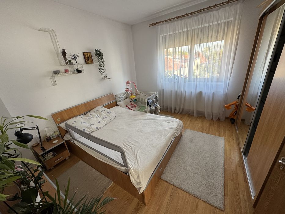 Urgent vand Dormitor complet fara defecte