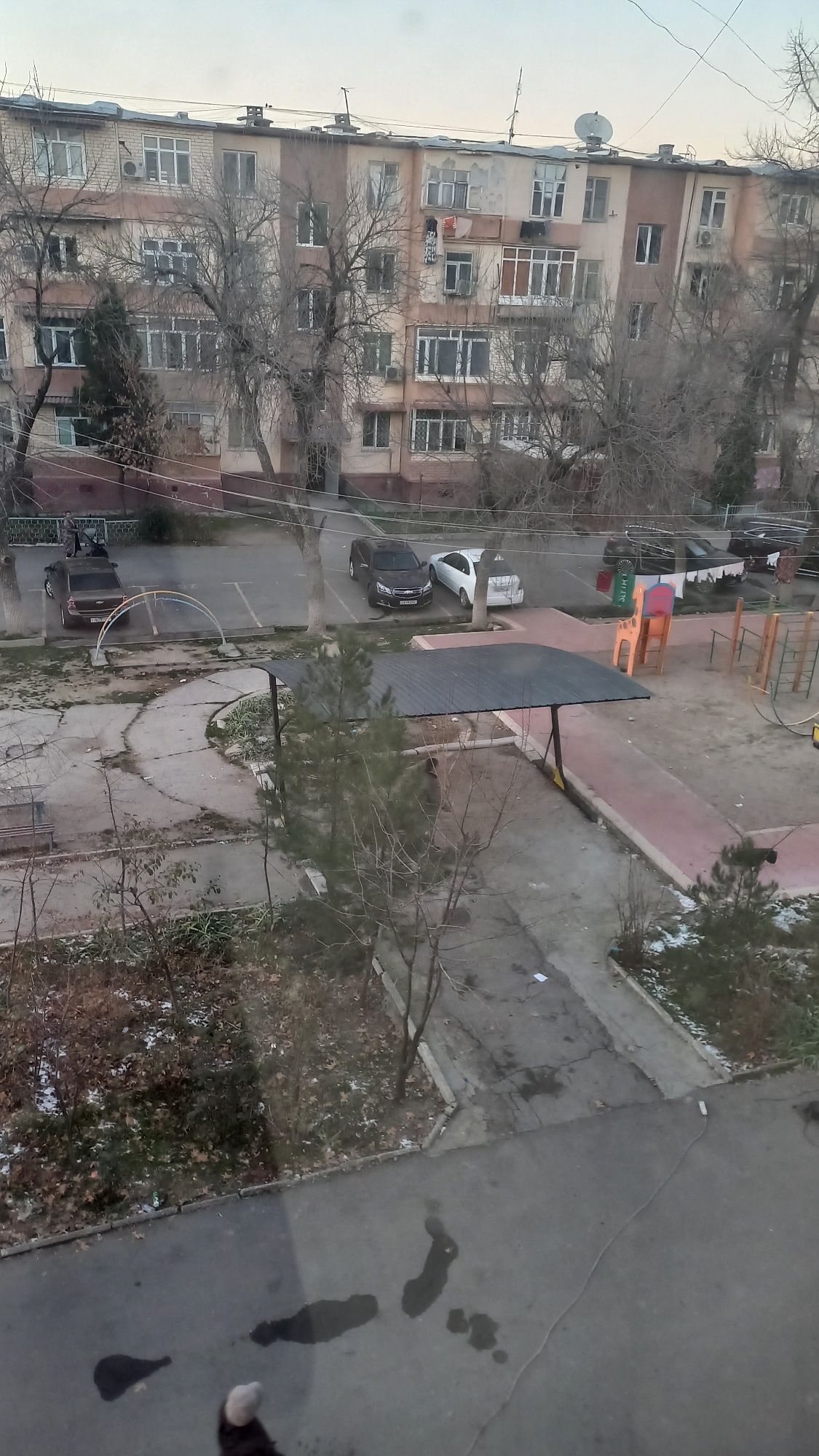 Avto Naves srochna sotiladi Авто навес срочно продается