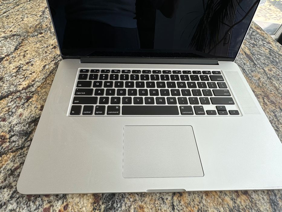 Отличен MACBOOK 15’’ 512GB
