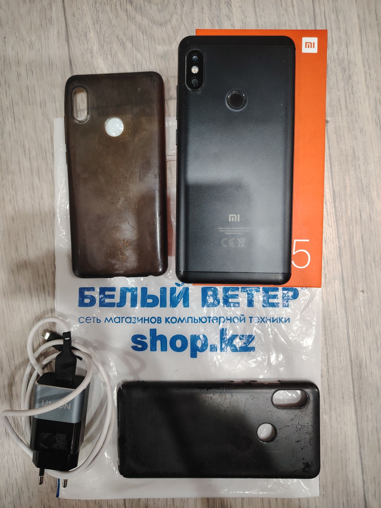 Xiaomi Redmi Note 5 4/64 Gb Black
