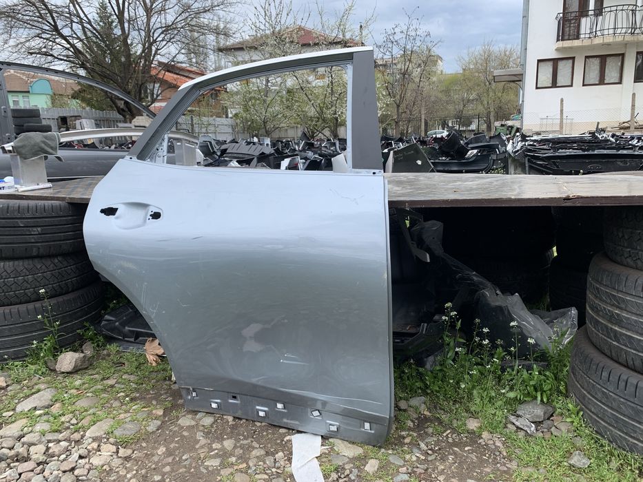 Врата Kia X-CEED