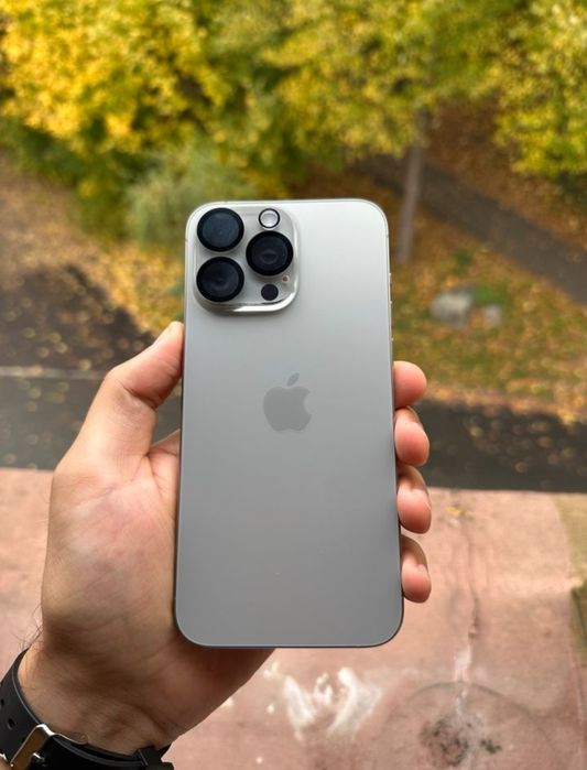 iPhone 15 Pro Max Natural Titanium full box