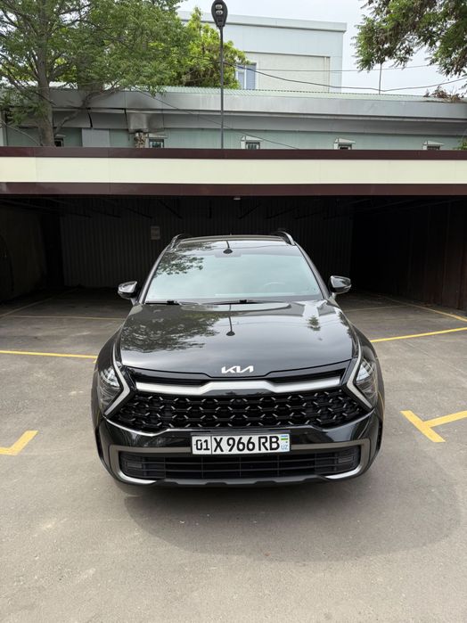 Kia Sporage Premium 2023г., Чёрная