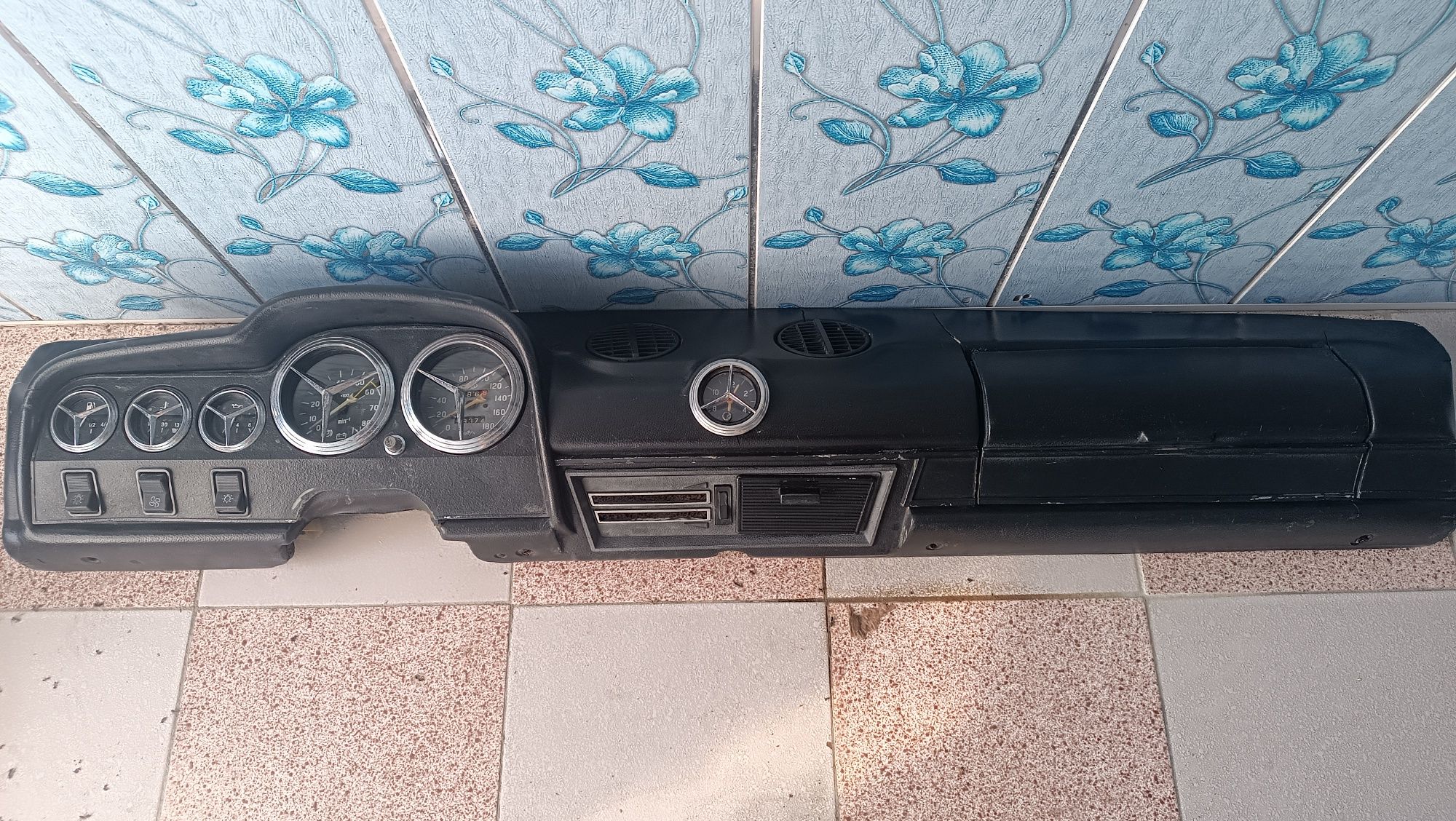 tarpeda lada sotiladi