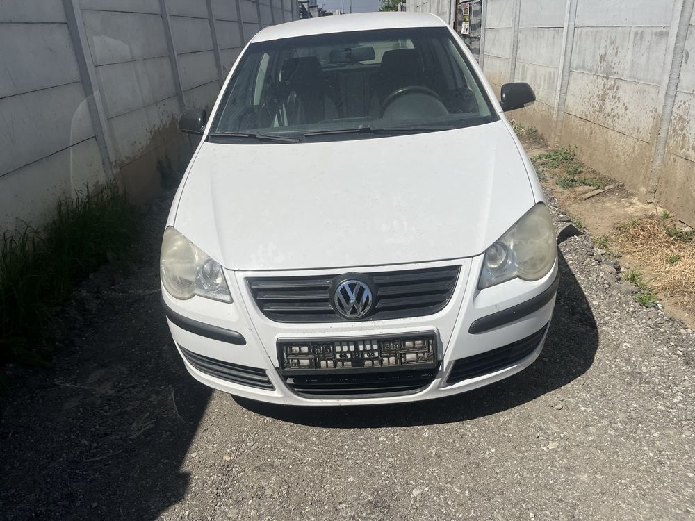 Vand motor Volksvagen Polo 9n 1.2 benzina cod motor BZG