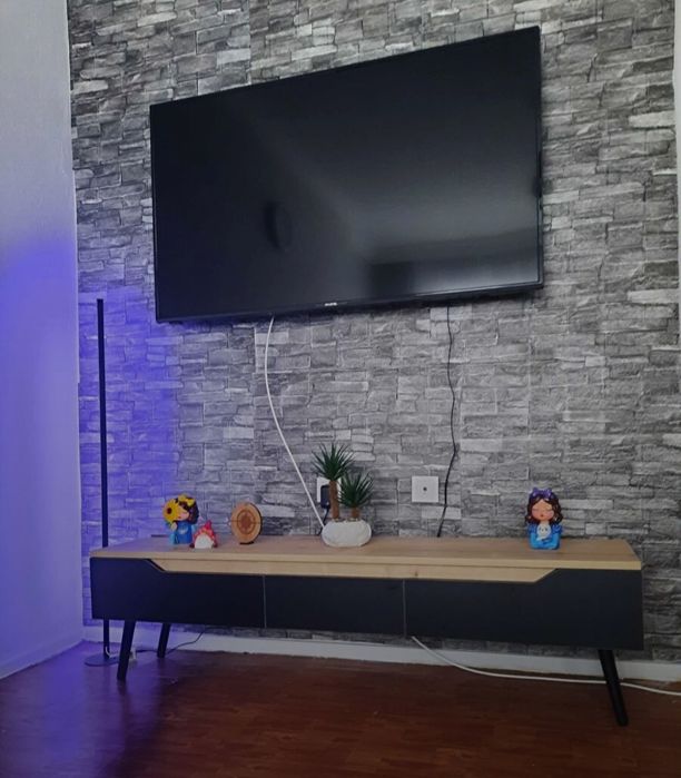 Декоративна Лед лампа RGB със стойка