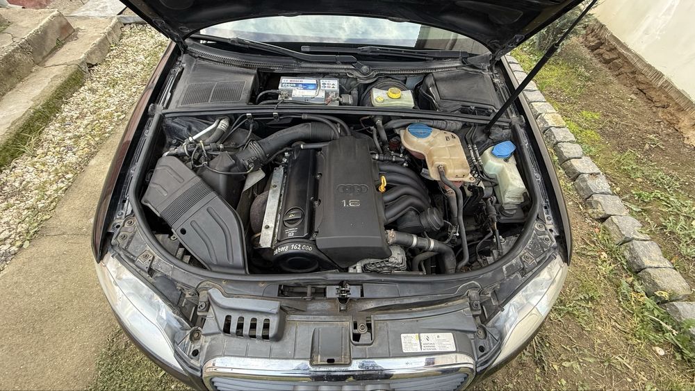 Vand AUDI A4 B7 1.6l, 2004