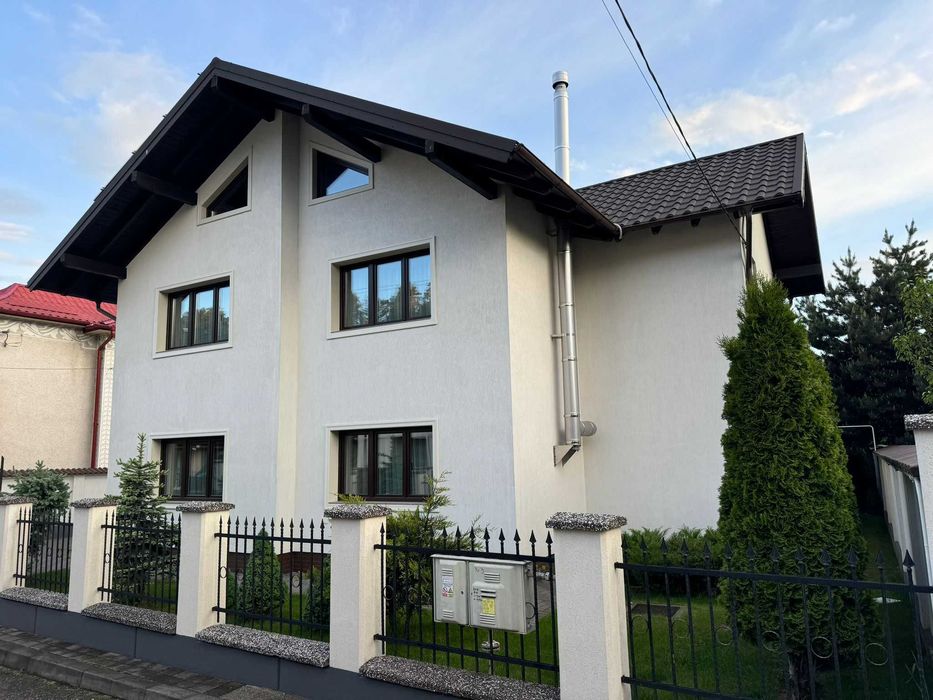 Vand casa in Gura Humorului