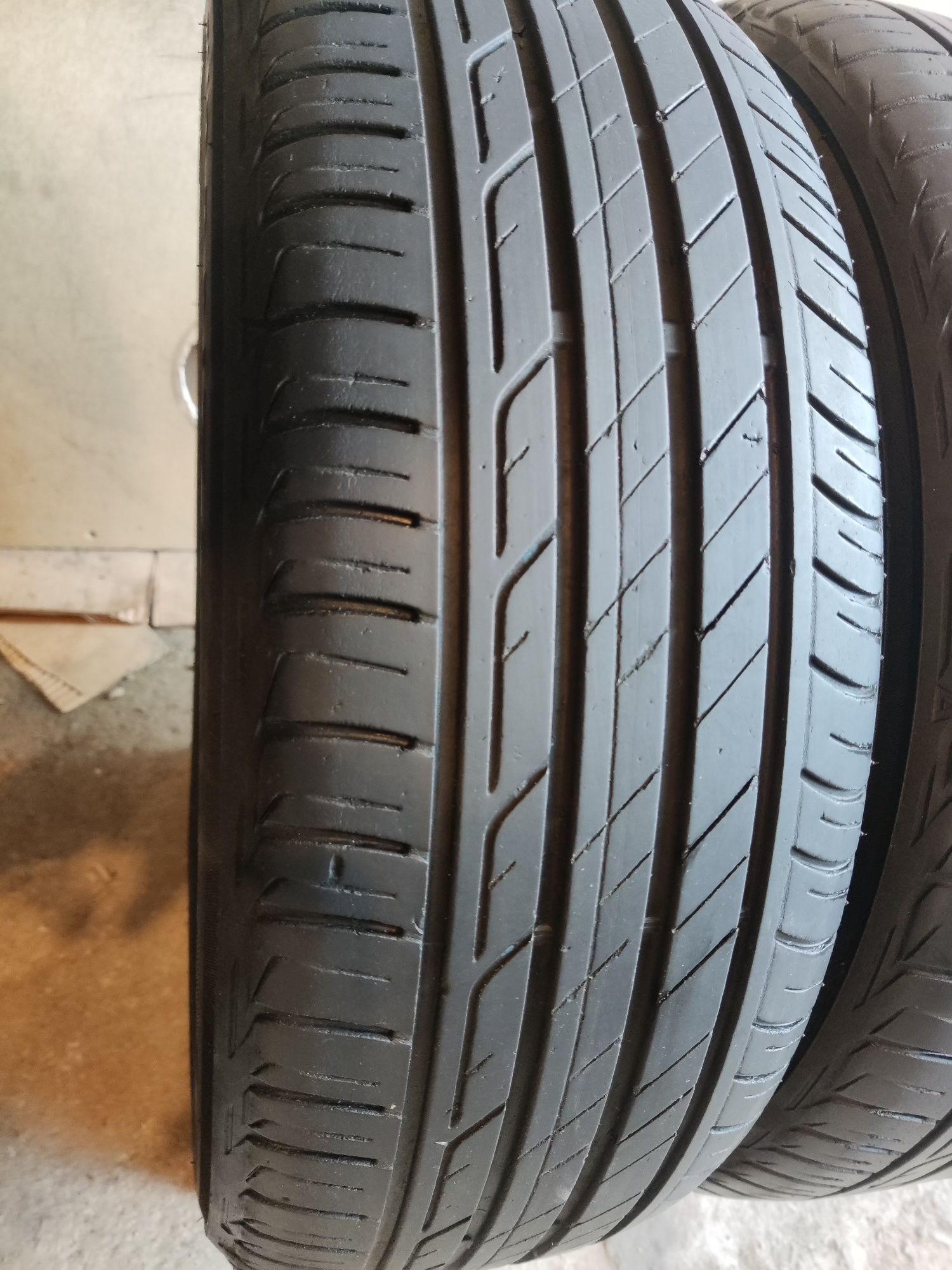 4бр летни гуми 195/60/16 Bridgestone Turanza T001
Dot0319
~6-6.5 mm гр