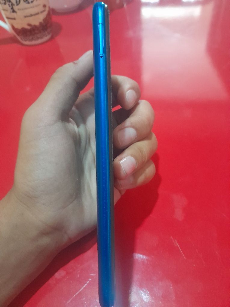 Redmi 9 a 700 000  ming