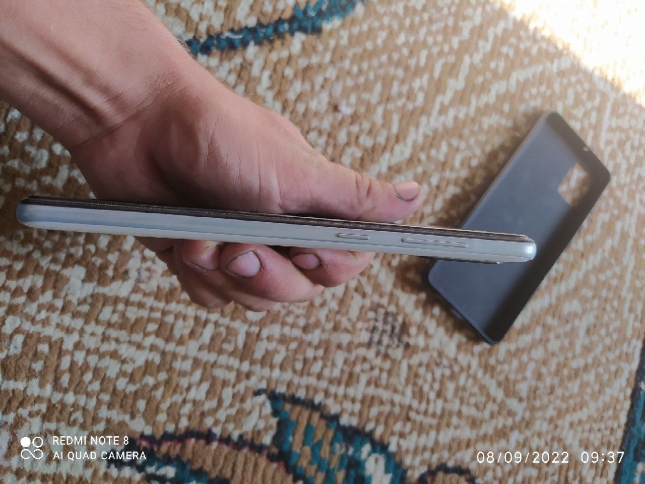 Samsung A31 telifoni sotiladi bartetham qilamiz faqat iphone bilan