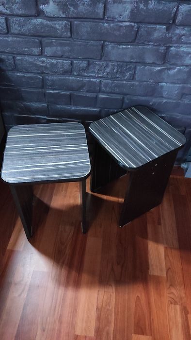 Продам табуретки стулья 2 шт