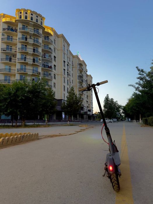продаю свой электросамокат б/у
