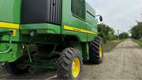 Combina John deere w 650i