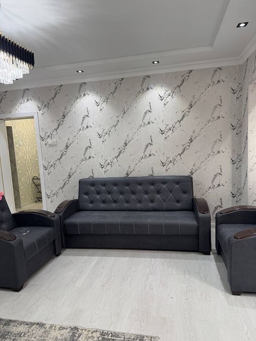 Сдаётся светлая 2-комнатная квартира в метро БИЙ, М. Горького