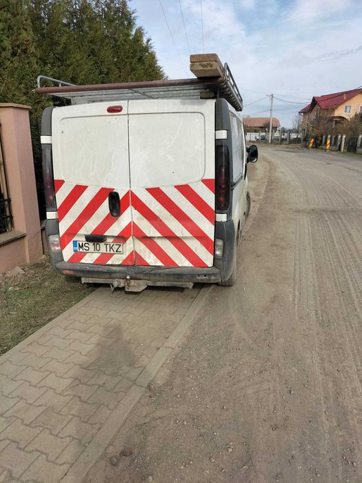 Opel Vivaro utilital 2005 1,9 dizel