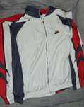 Vând Bluză Nike Retro Vintage
